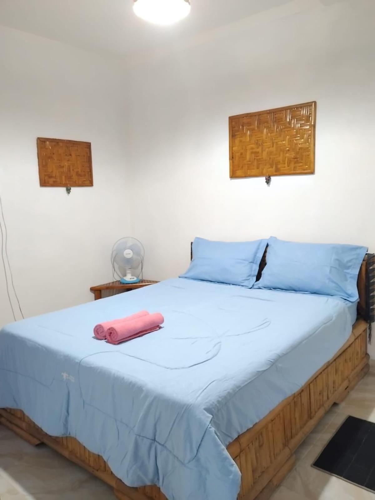 Syaqila Homestay Lombok เตเตบาตู ห้อง รูปภาพ