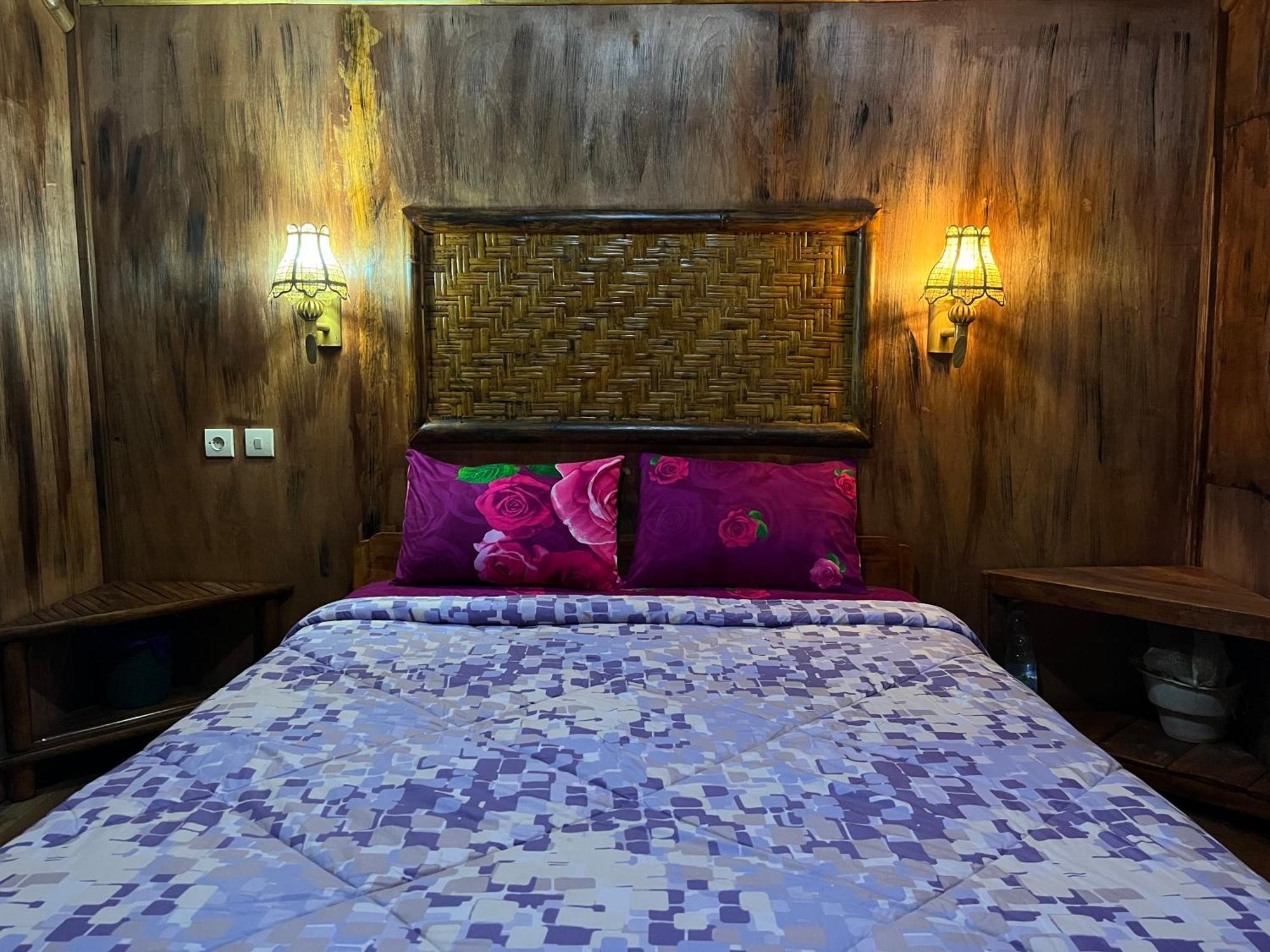 Syaqila Homestay Lombok เตเตบาตู ภายนอก รูปภาพ